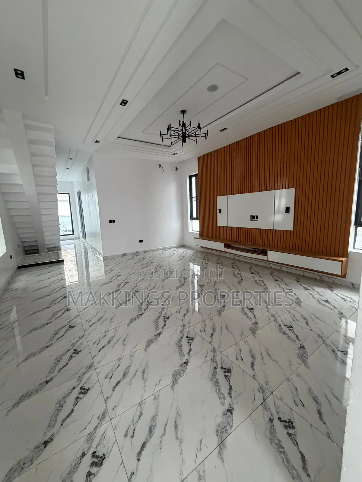 5bdrm Duplex in Ado / Ajah for sale in Ado / Ajah