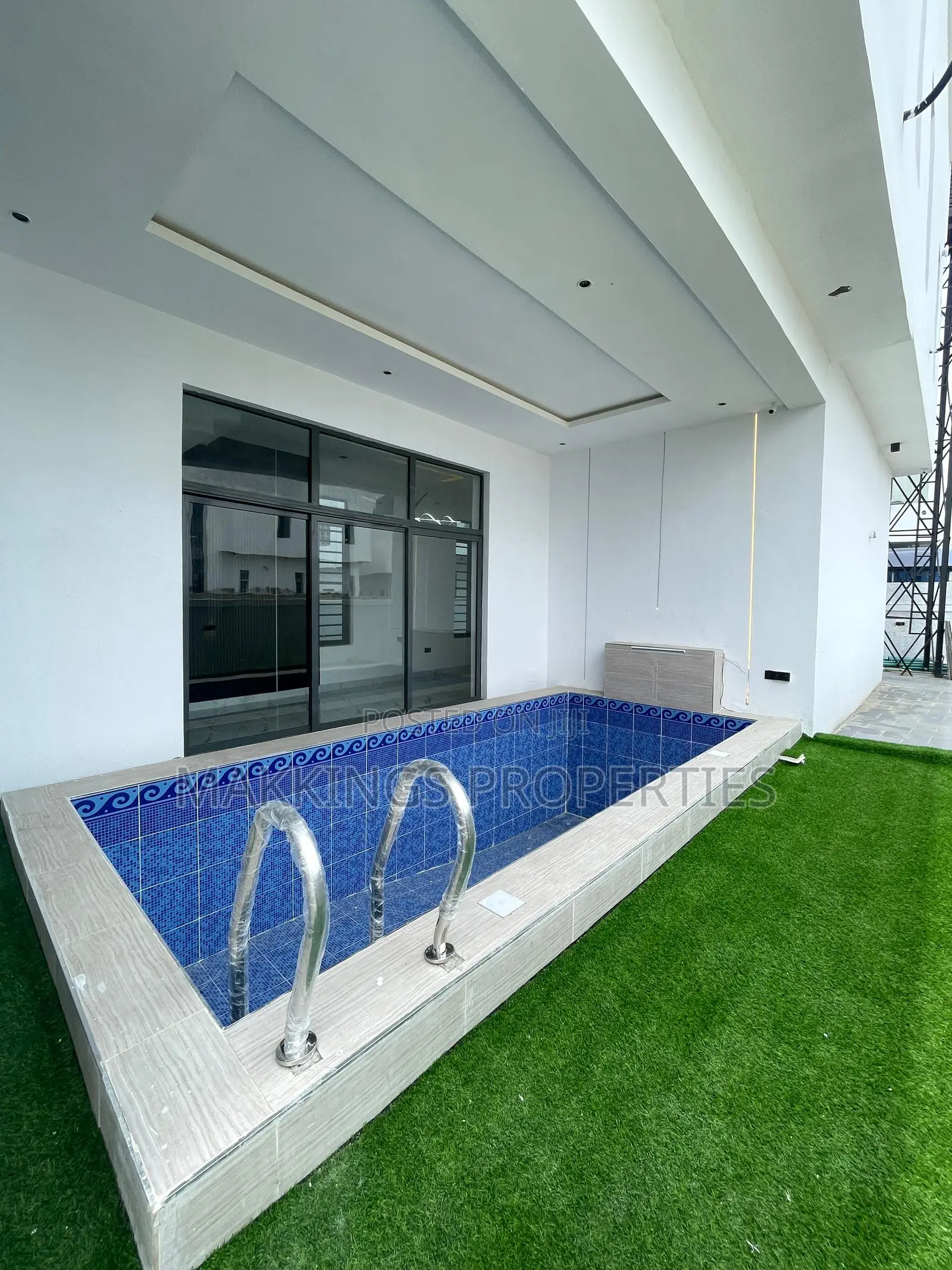5bdrm Duplex in Lekki Palm City, Ado / Ajah for sale in Ado / Ajah