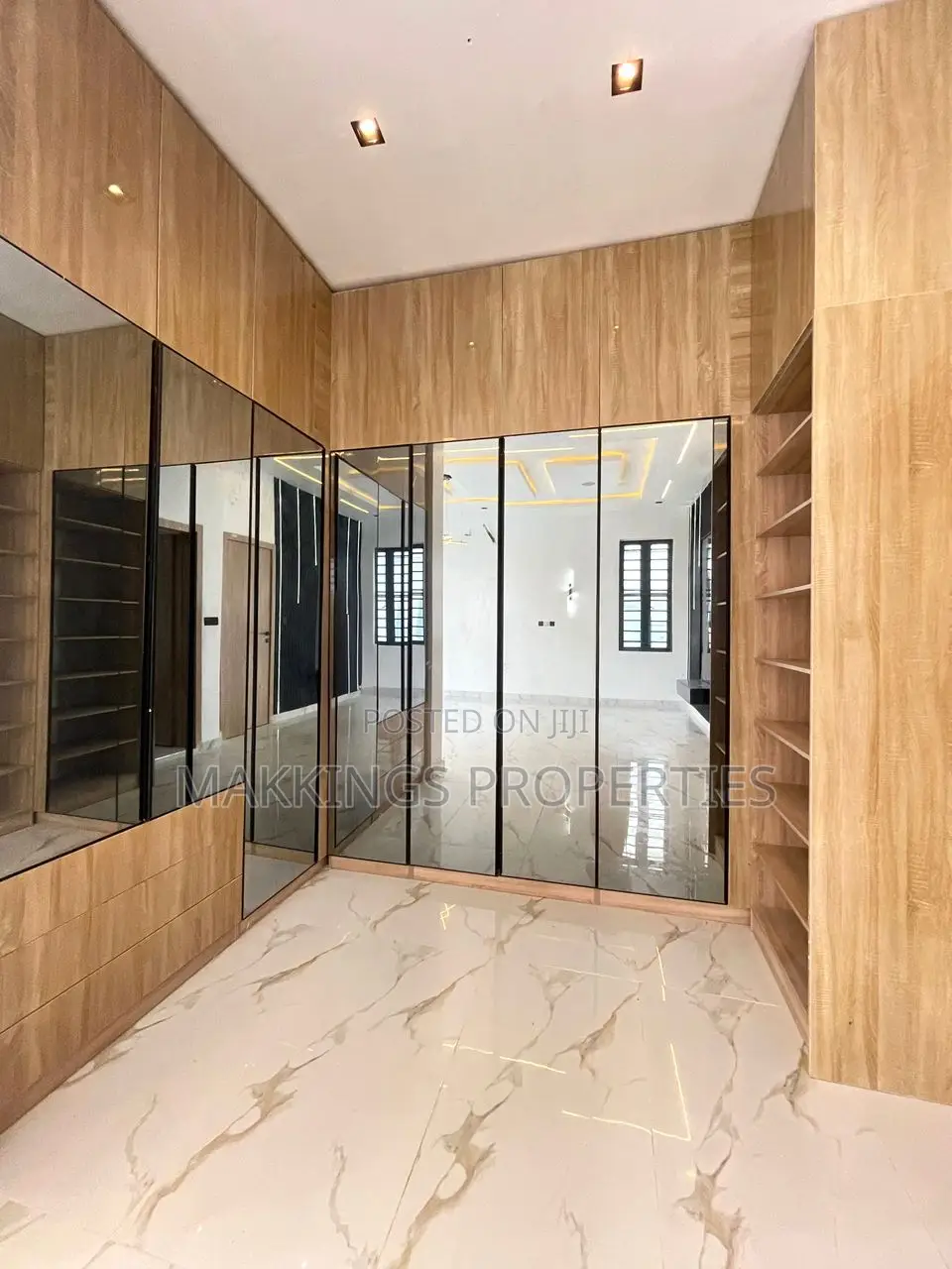5bdrm Duplex in Lekki Palm City, Ado / Ajah for sale in Ado / Ajah