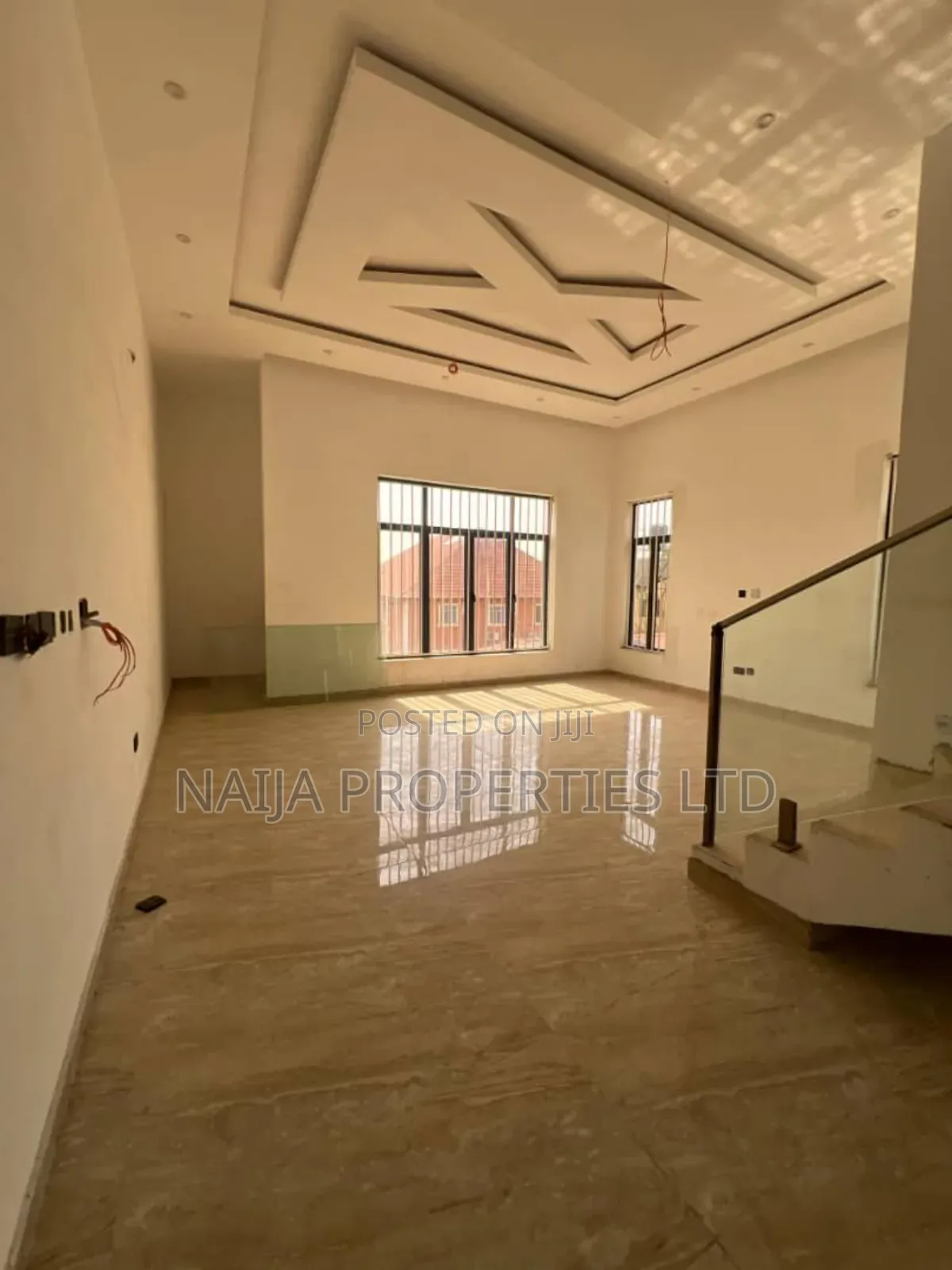 6bdrm Duplex in Off Durosimi Etti, Lekki Phase 1 for sale in Lekki Phase 1