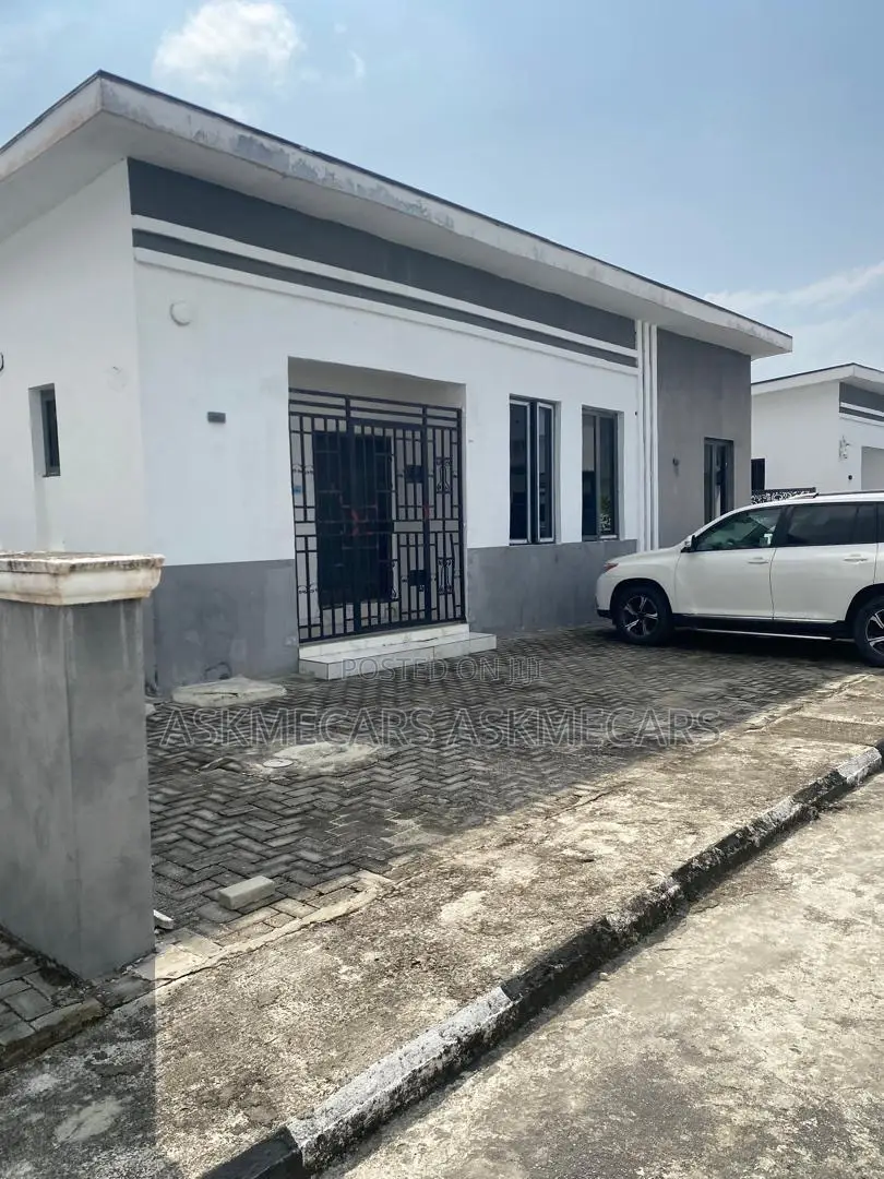 3bdrm Duplex in Gra, Abijo for rent in Abijo