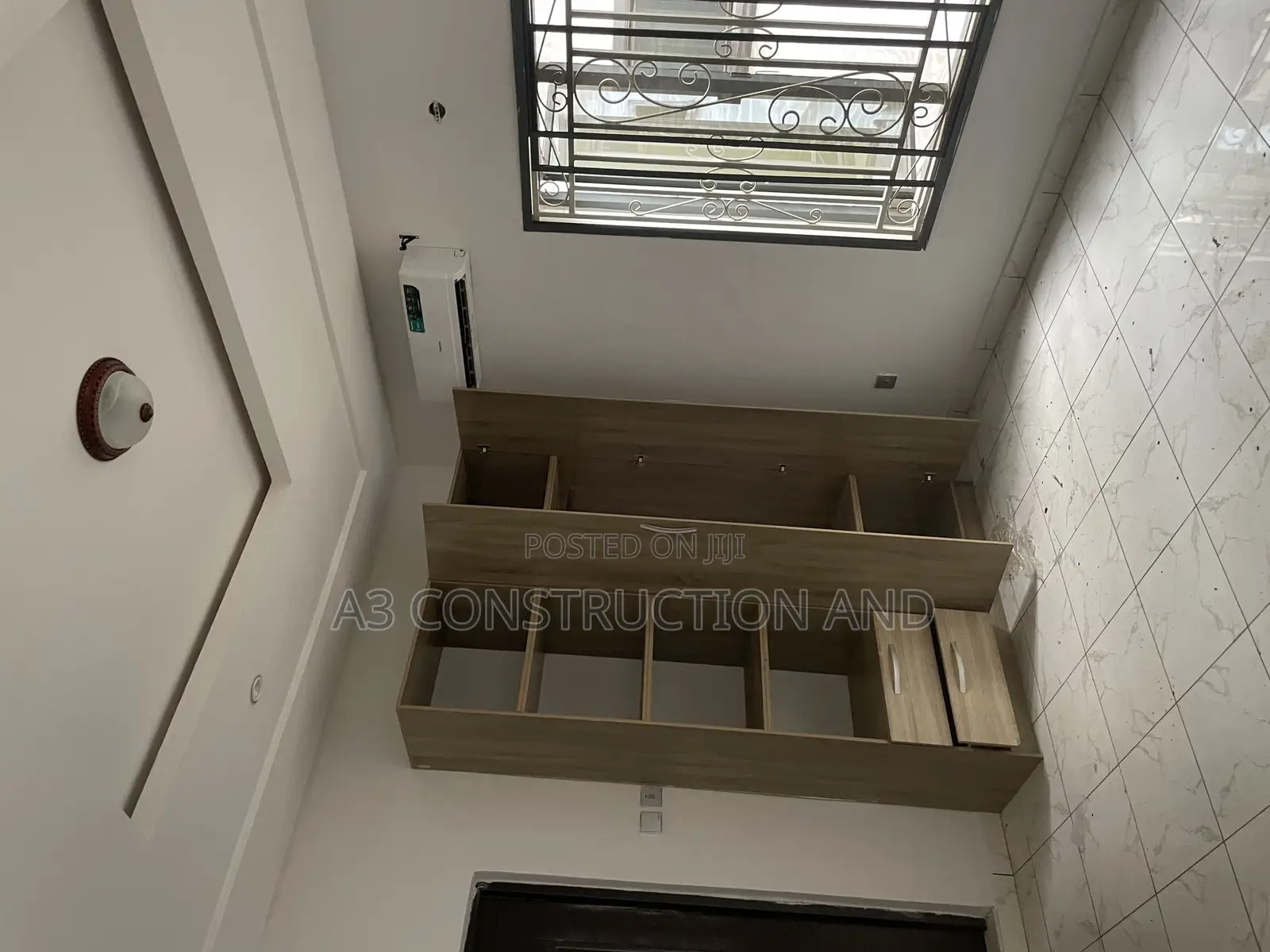 5bdrm Duplex in Kolapo Ishola, Akobo for rent in Akobo