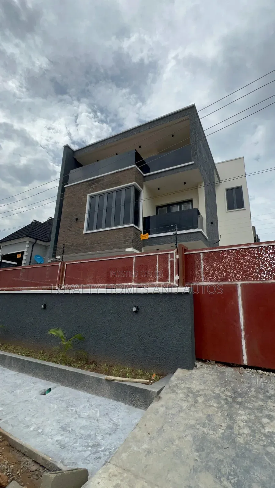 Furnished 5bdrm Duplex in Adeniyi Jones for sale in Adeniyi Jones