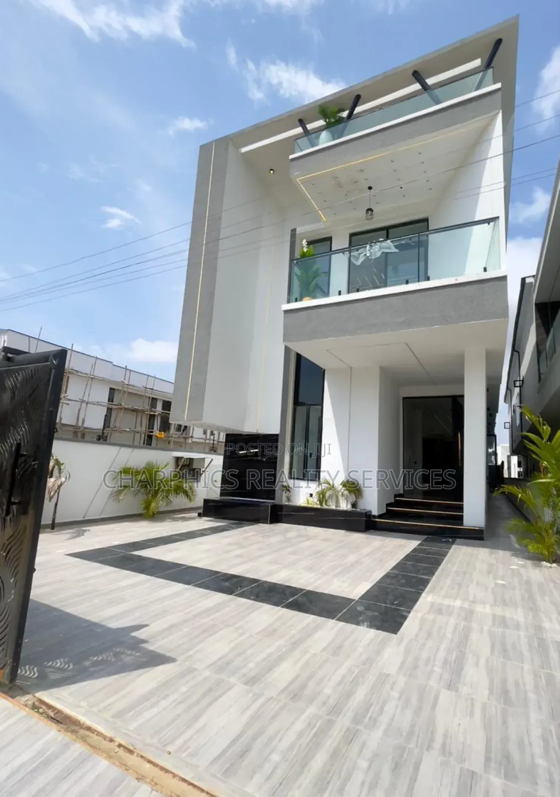 5bdrm Duplex in Ajah for sale in Ajah