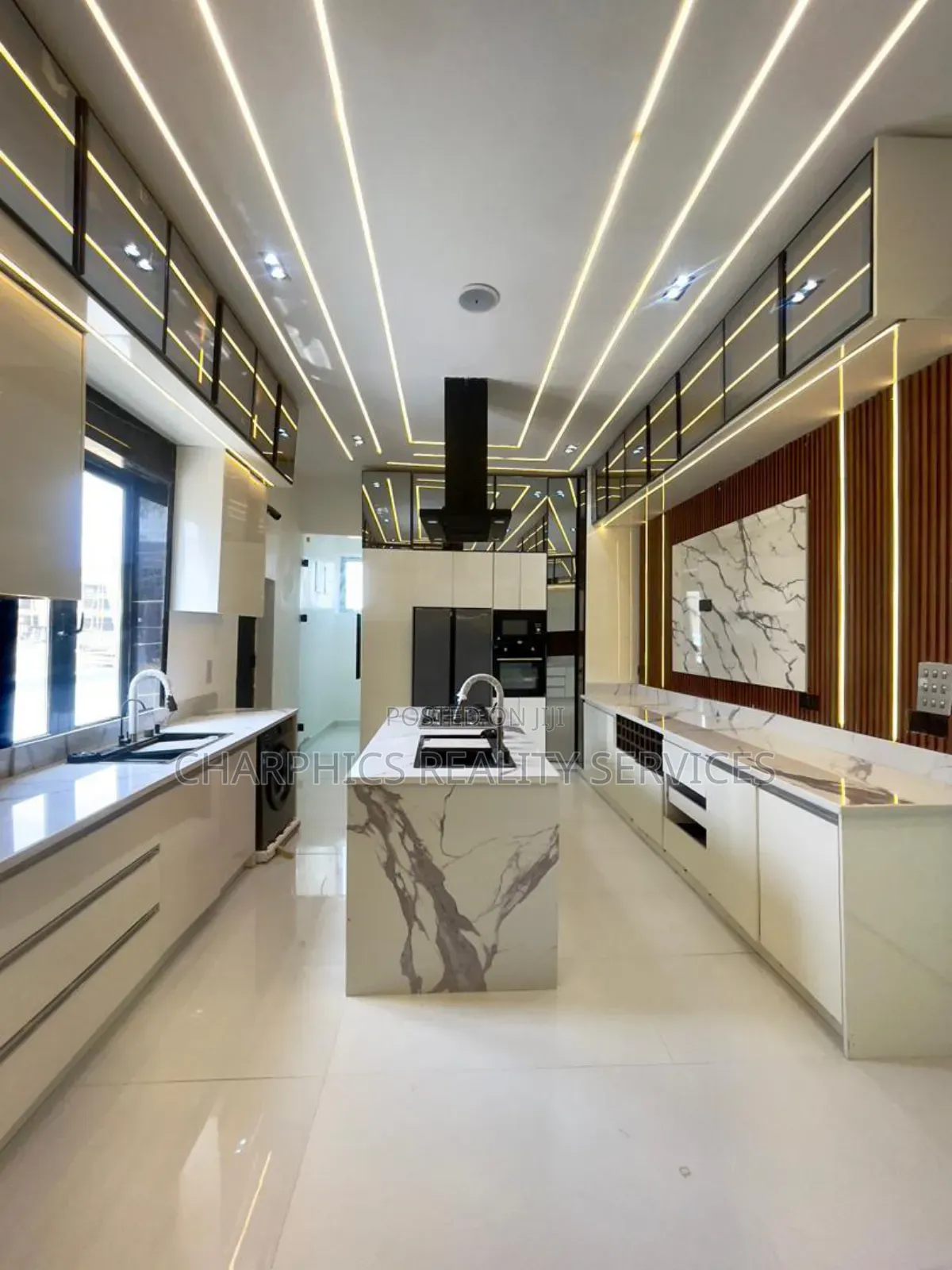 5bdrm Duplex in Ajah for sale in Ajah