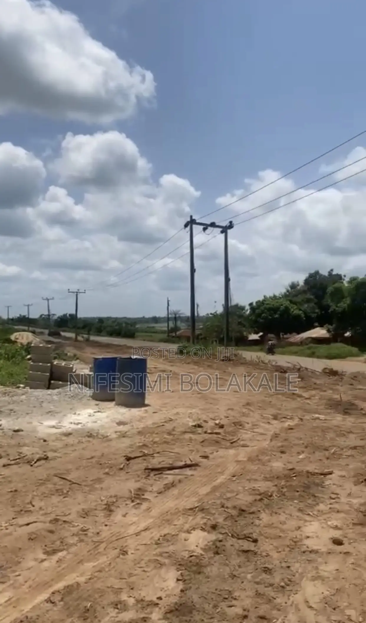 Several Plots Of Land At Emirsoft Estate, Ido/Ologuneru, Ibadan in Eleyele