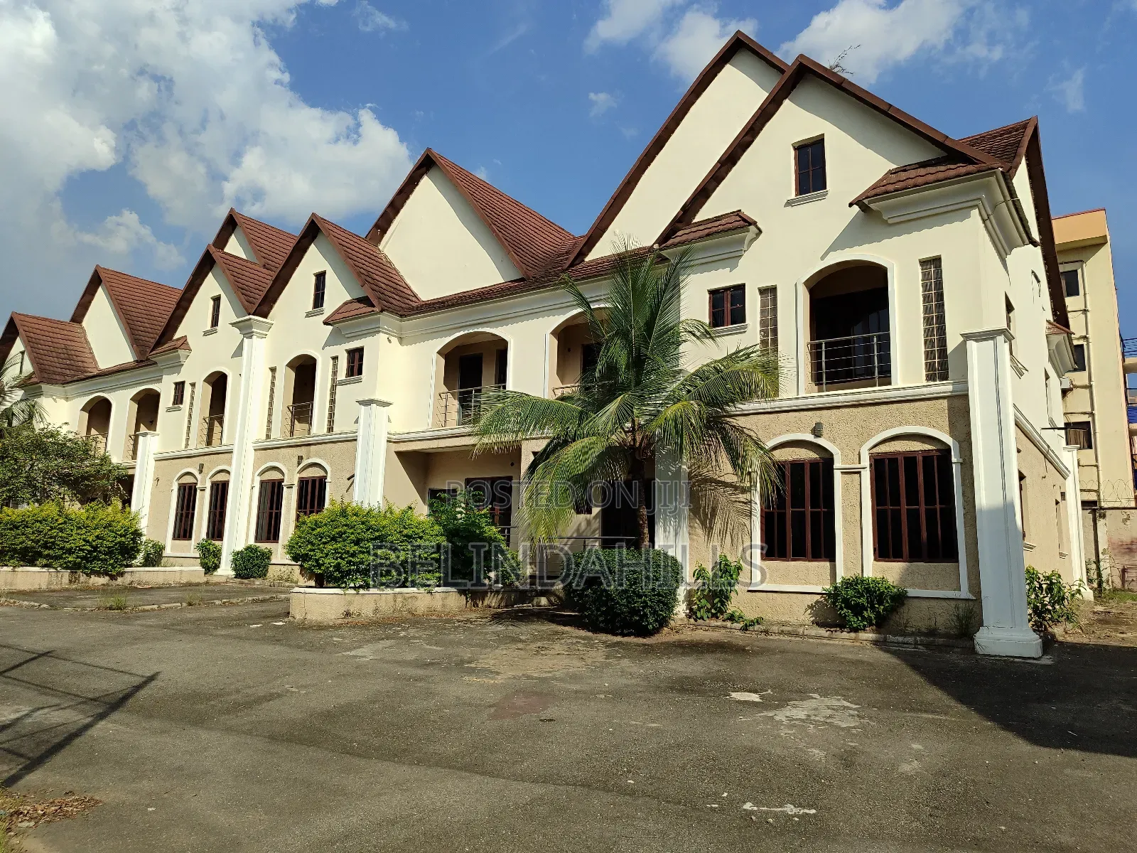 4bdrm Duplex in Utako for sale in Utako