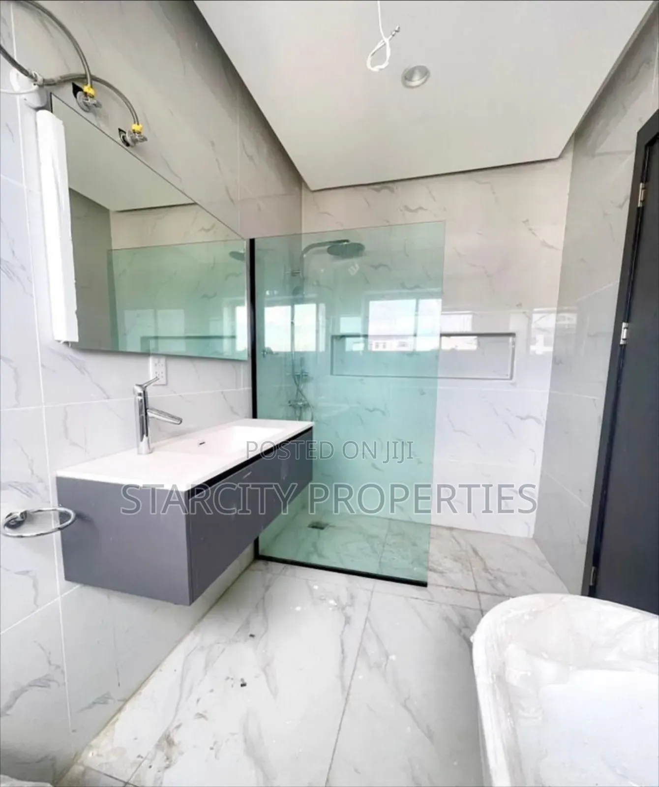 Furnished 4bdrm Duplex in Secured Estate, Ikoyi for sale in Ikoyi