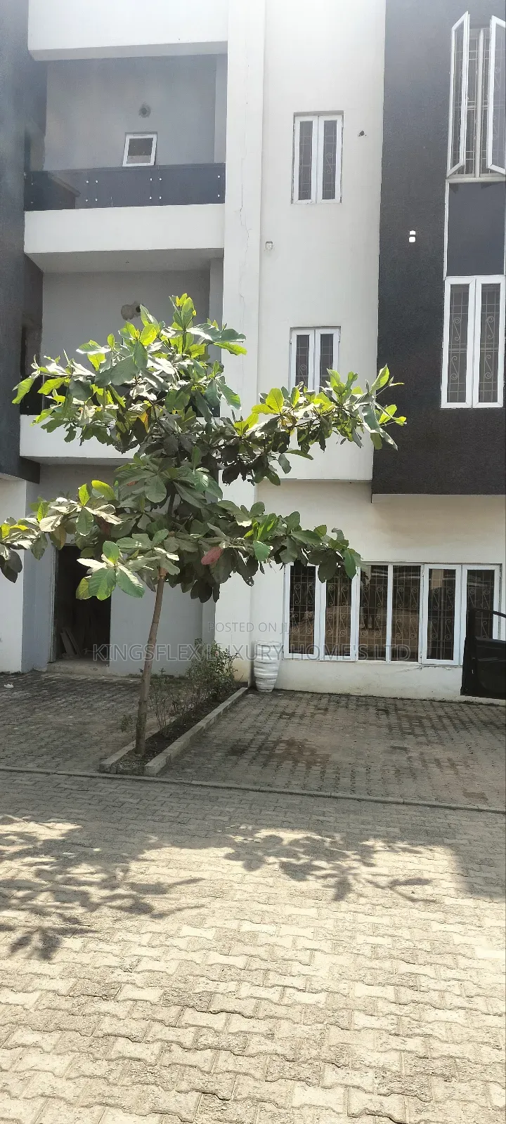 4bdrm Townhouse/Terrace in Samubil Estate, Kado for sale in Kado