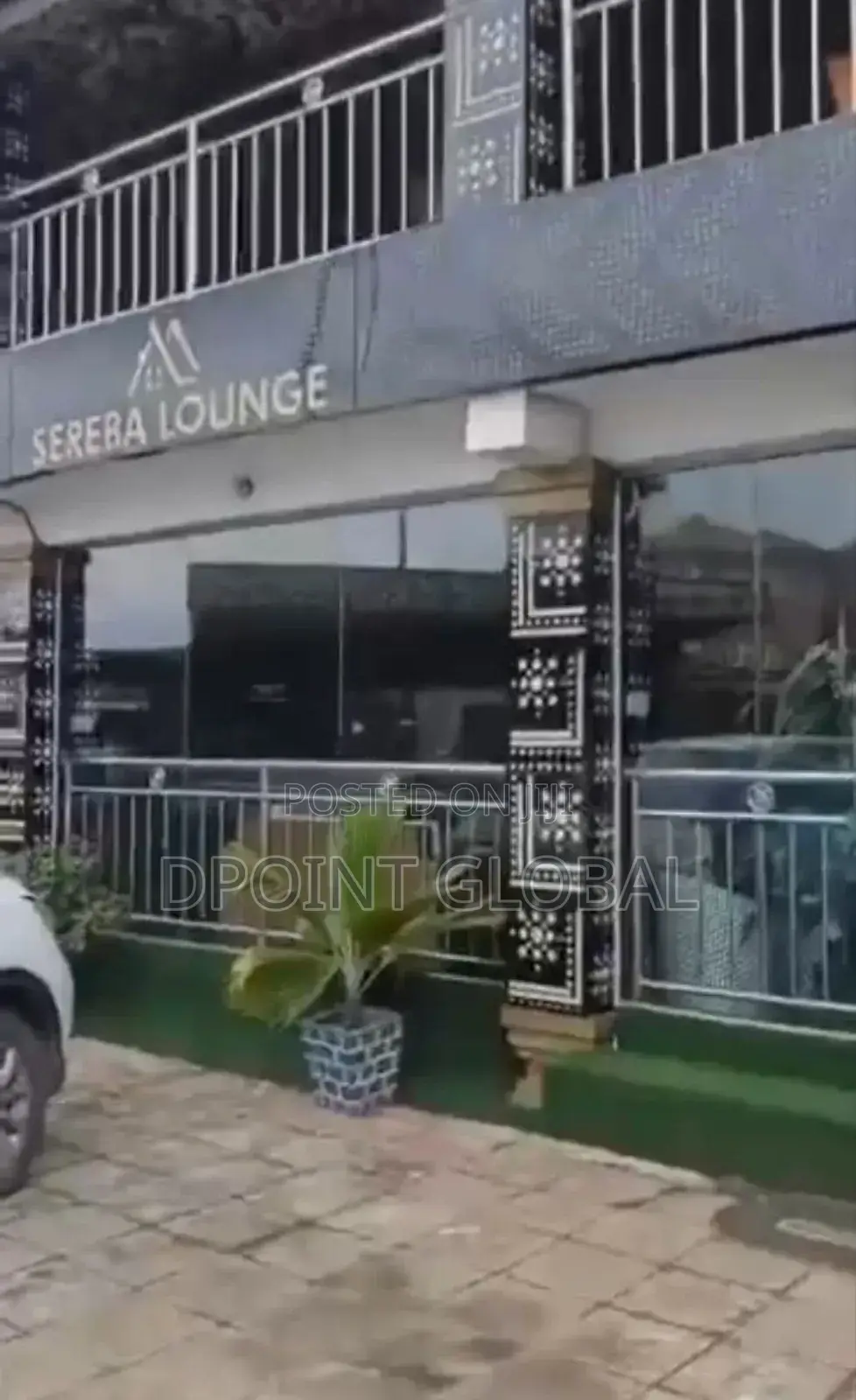 Big Hotel , Suit and Bars in Airport Road / Oshodi