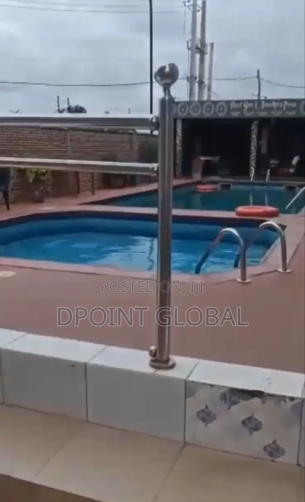 Big Hotel , Suit and Bars in Airport Road / Oshodi