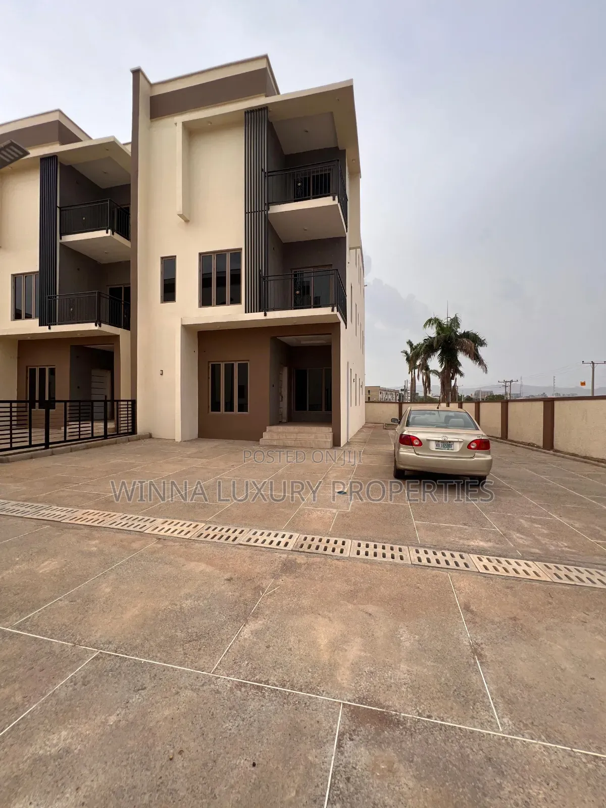 5bdrm Townhouse / Terrace in Kado for rent in Kado