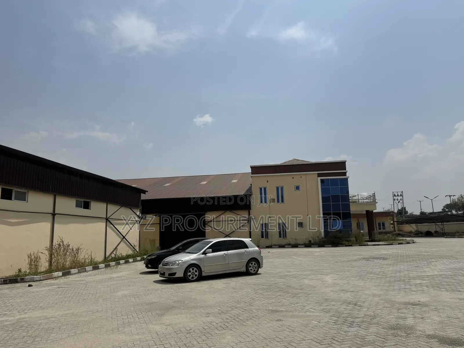 2,000 SQM Warehouse With Showroom in Idu Industrial