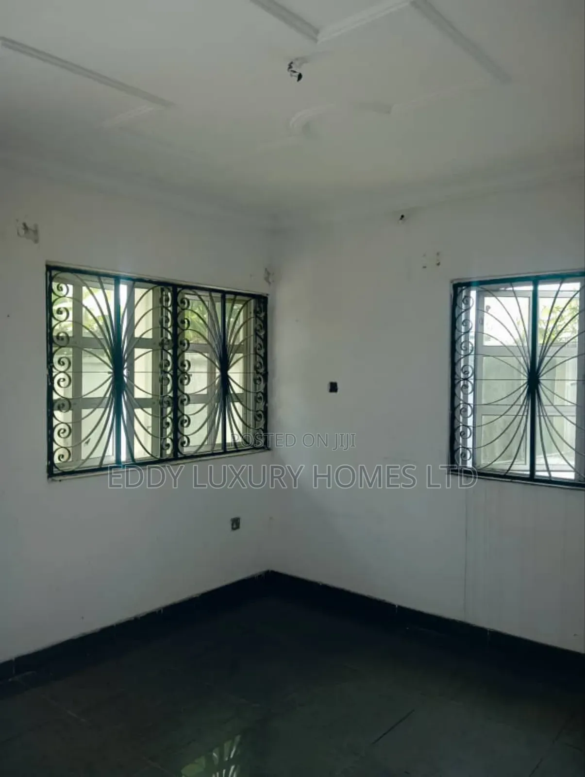 4bdrm Duplex in Uyo for sale in Uyo