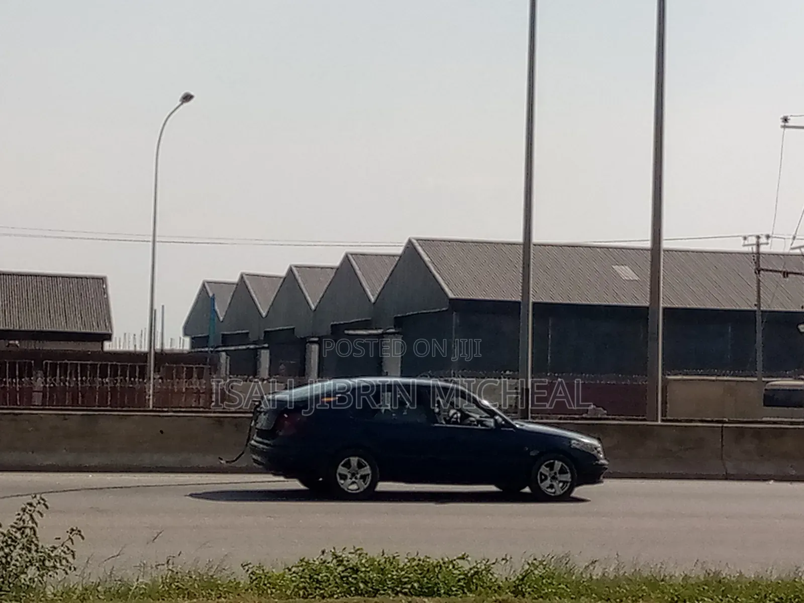 Newly Built Warehouse Along Kubwa Express for Rent. in Kubwa