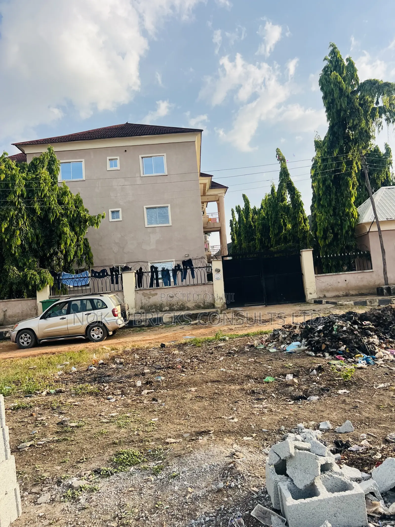 5bdrm Duplex in Page Mansion, Life Camp for sale in Life Camp