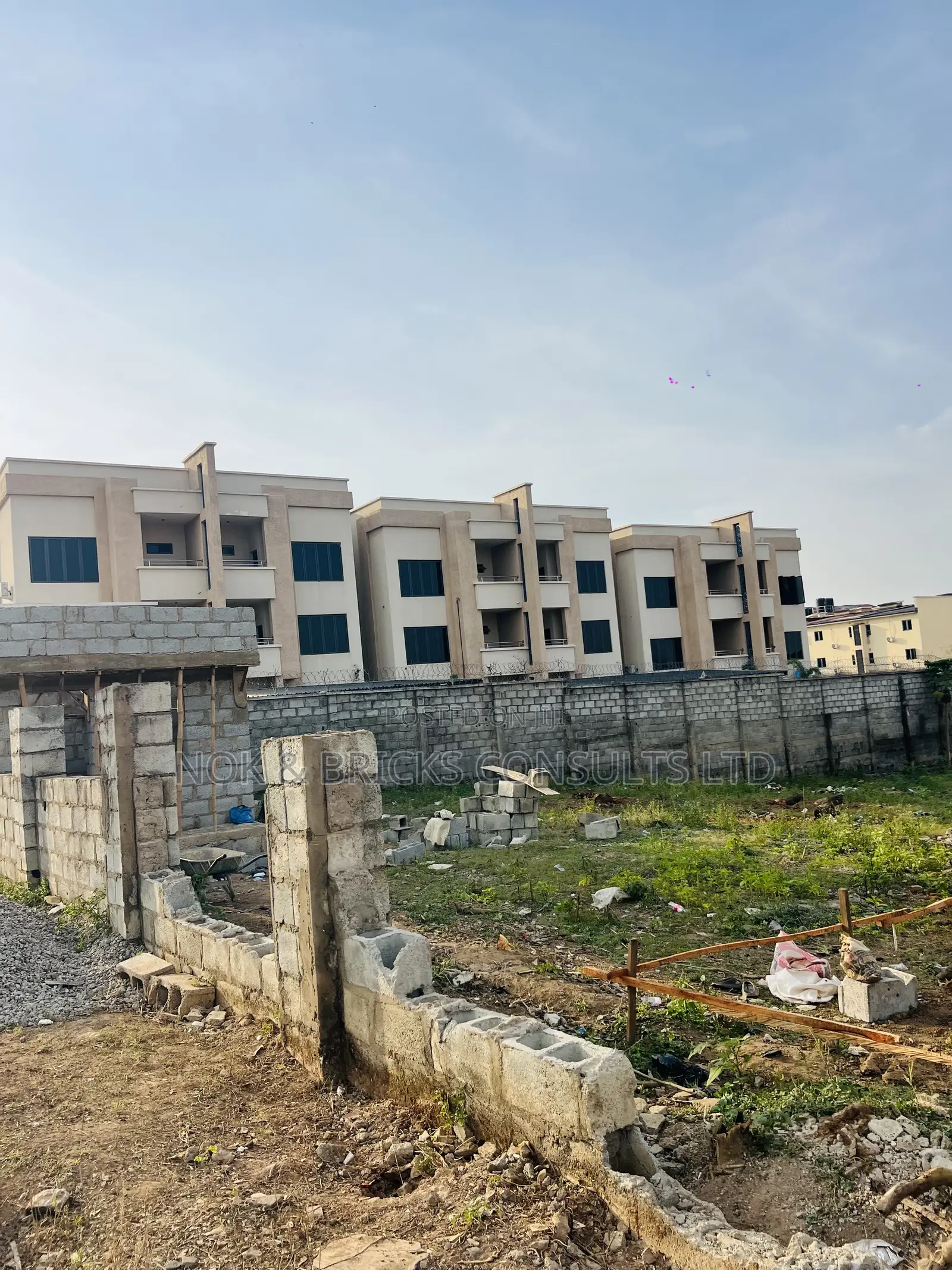 5bdrm Duplex in Page Mansion, Life Camp for sale in Life Camp