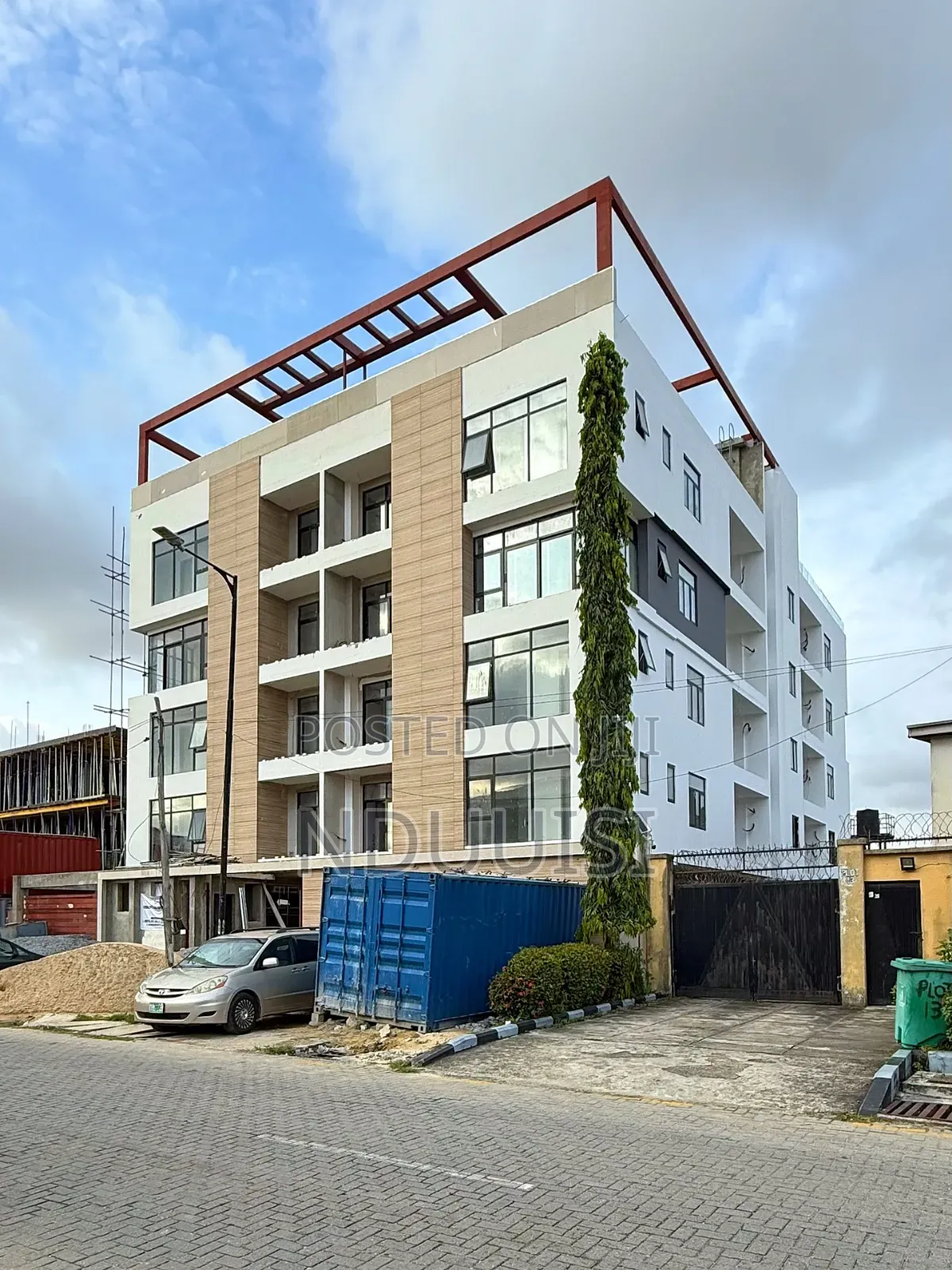 3bdrm Apartment in Lekki Phase 1 for sale in Lekki Phase 1