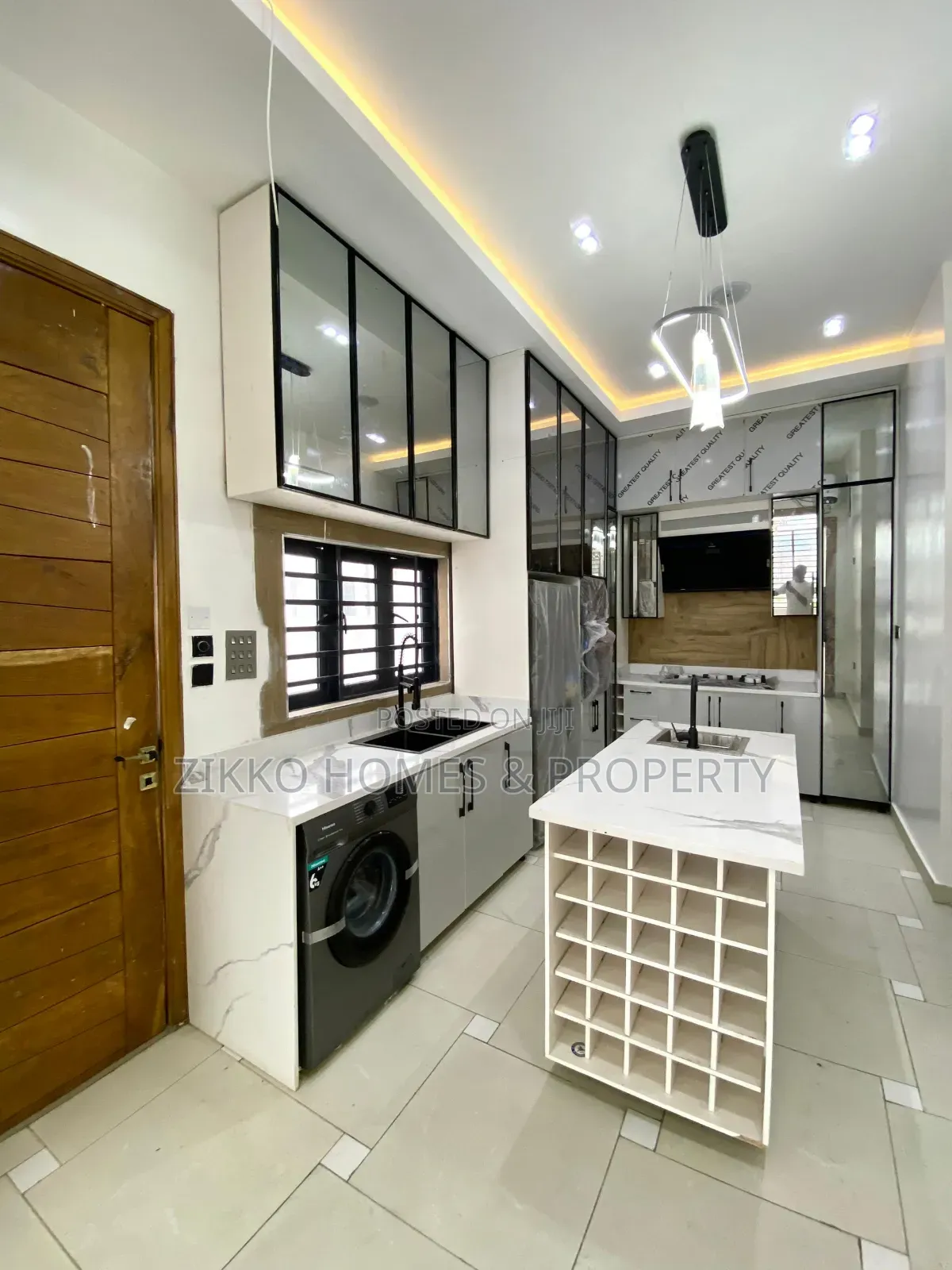 4bdrm Duplex in Orchid Road, Lekki for sale in Lekki