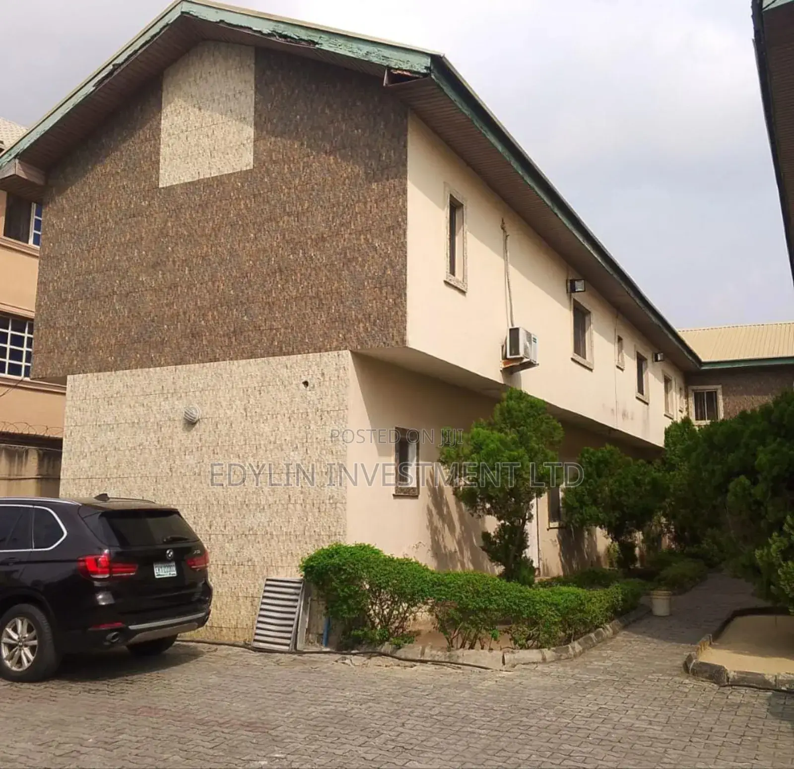 4 Units of 3 Bedroom Terrace, C of O at Lekki Phase I. FCT Abuja in Lekki Phase 1