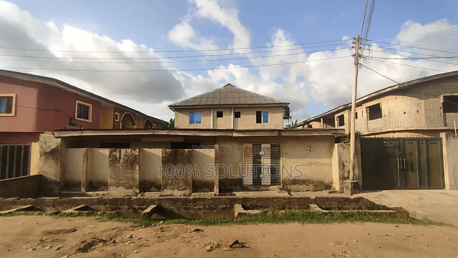 6bdrm Block of Flats in Alimosho for sale in Alimosho