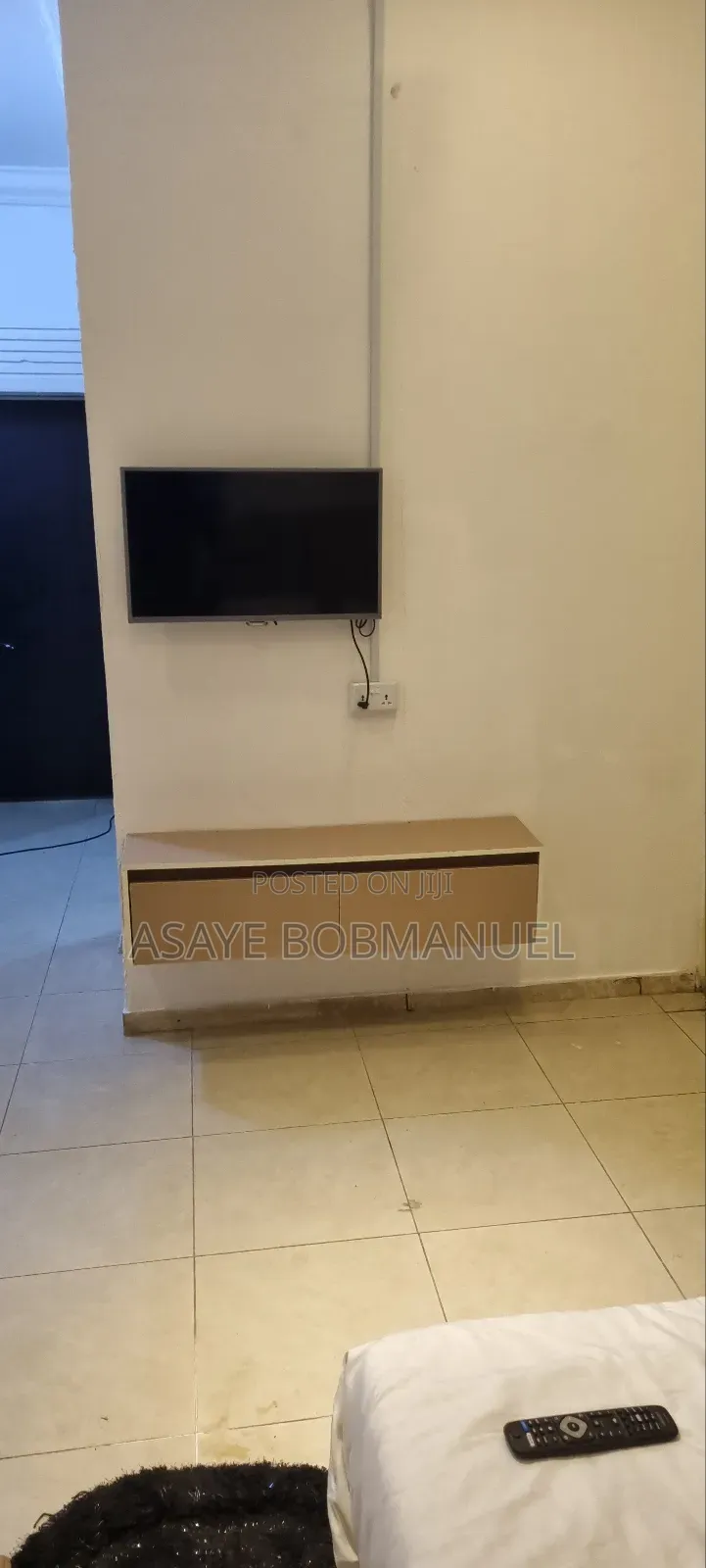 Female Shortlet Apartment in Lekki