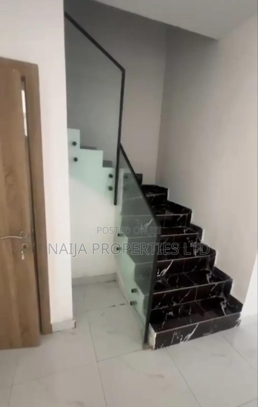 3bdrm Townhouse/Terrace in Blenco, Sangotedo for sale in Sangotedo