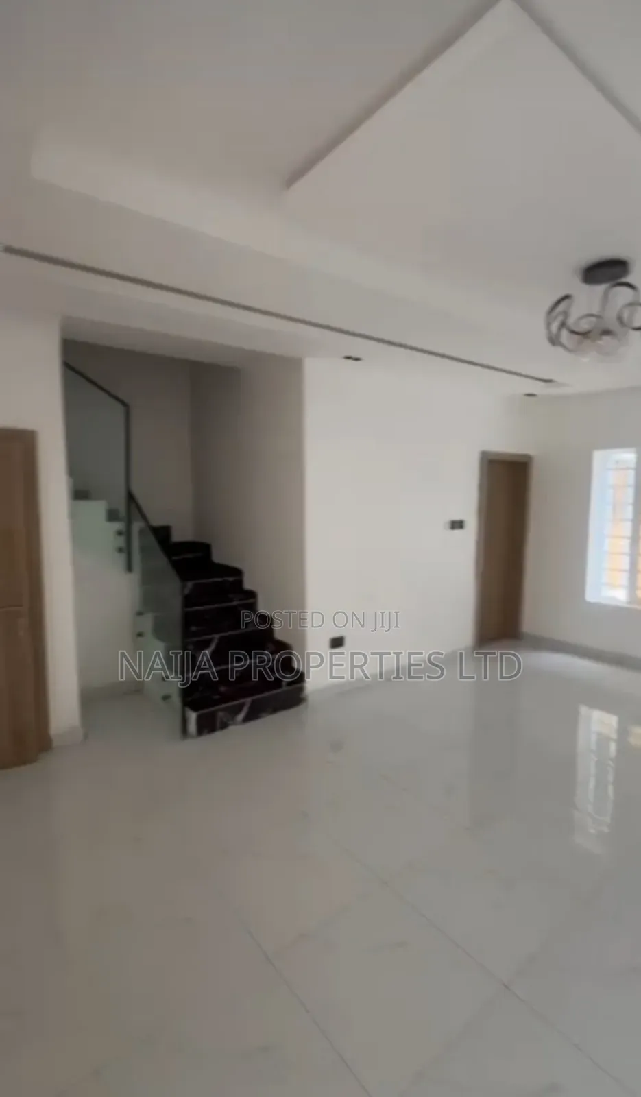 3bdrm Townhouse/Terrace in Blenco, Sangotedo for sale in Sangotedo