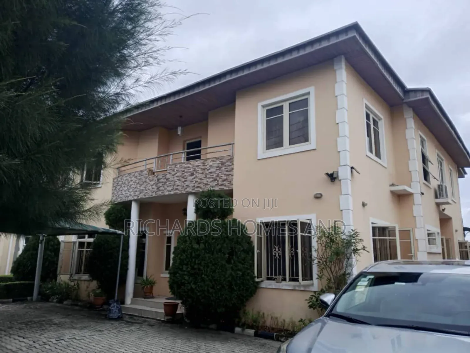 4bdrm House in Chevron for sale in Chevron