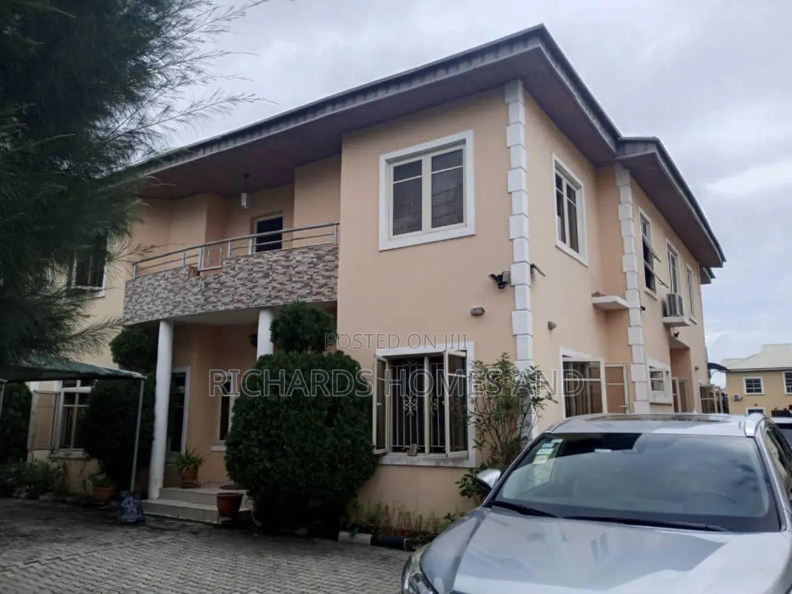 4bdrm House in Chevron for sale in Chevron