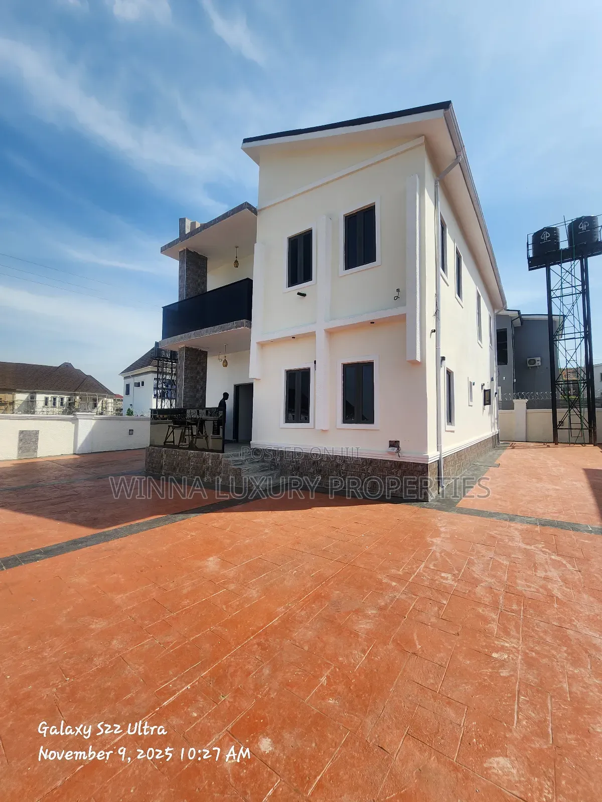 4bdrm Duplex in Mshel, Lugbe District for sale in Lugbe District