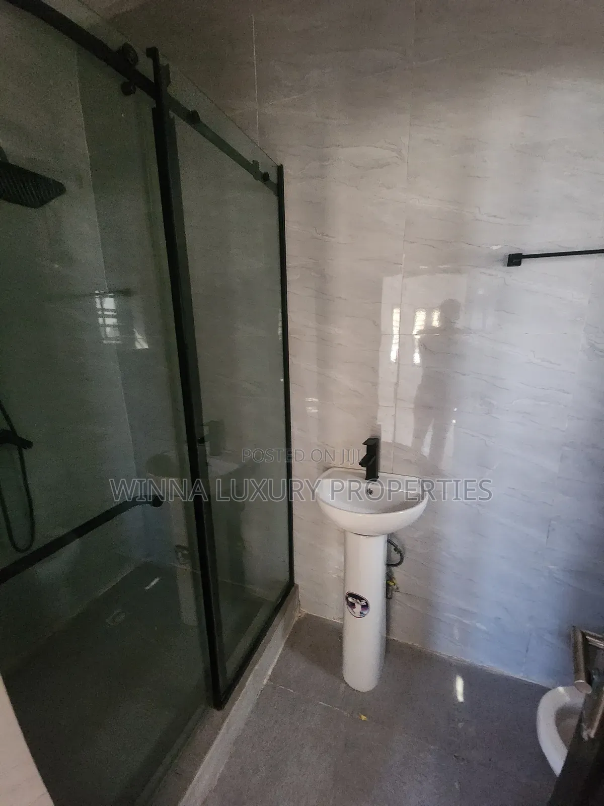 4bdrm Duplex in Mshel, Lugbe District for sale in Lugbe District