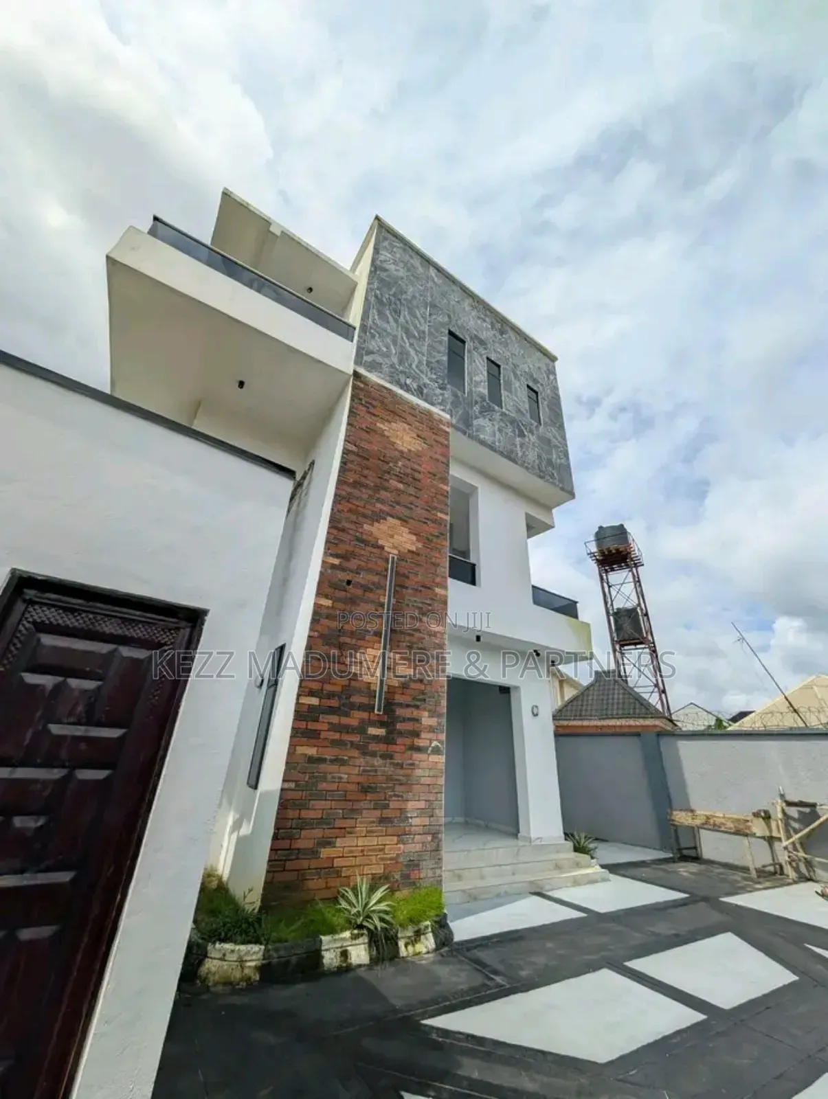4bdrm Duplex in Ewat Ext ,Uyo ,Akwa for sale in Uyo