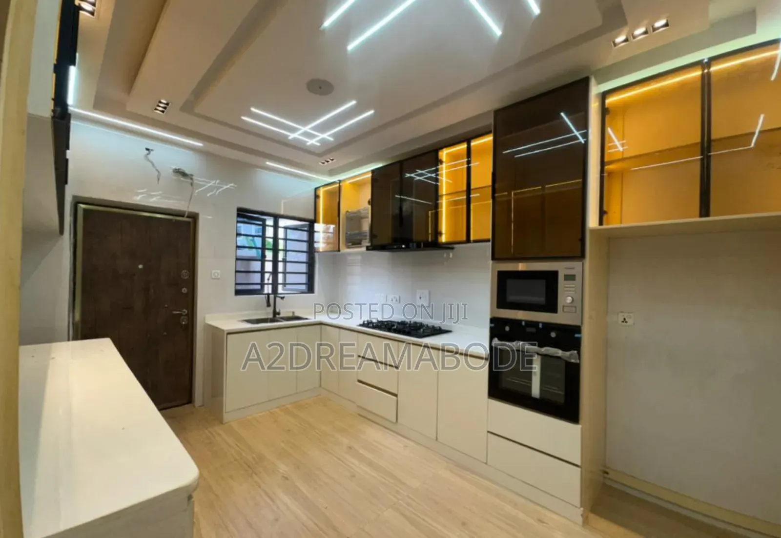4bdrm Duplex in Millennium, Gbagada for sale in Gbagada