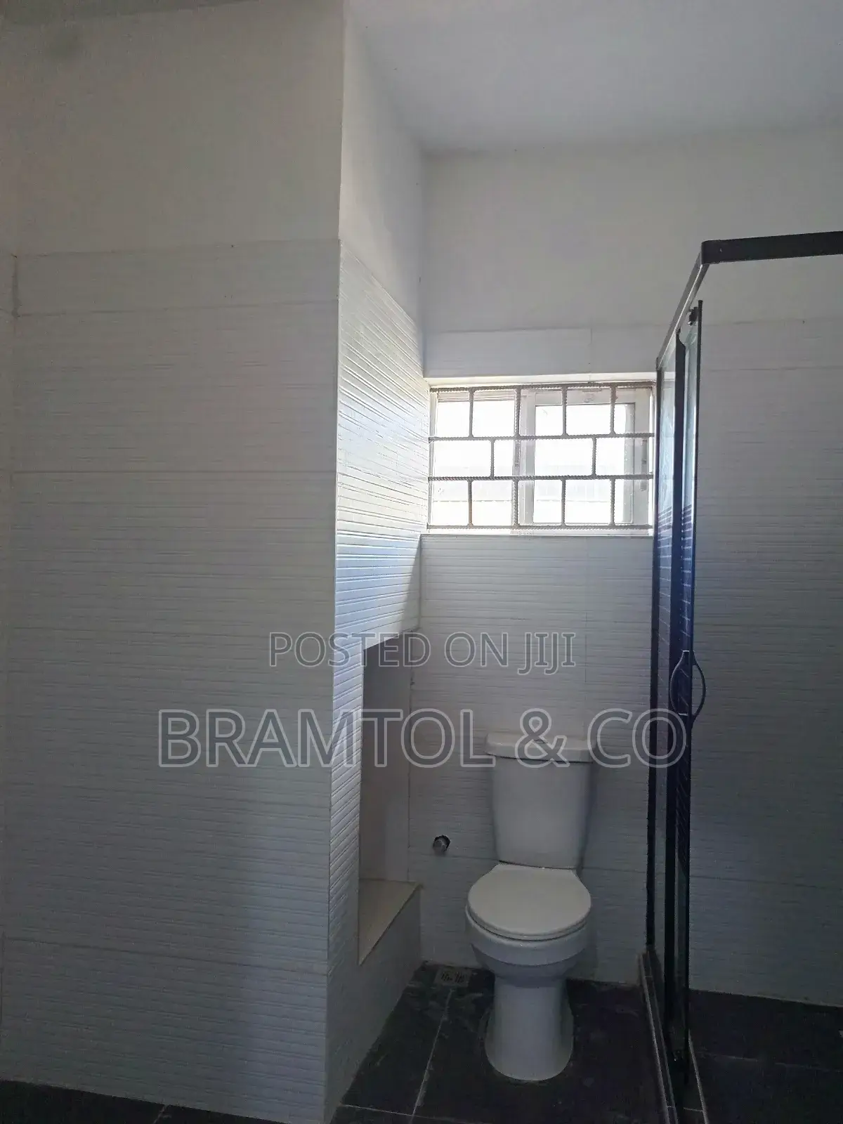 Newly Refurbished 3 Bedroom Terraced Duplex in Wuse 2