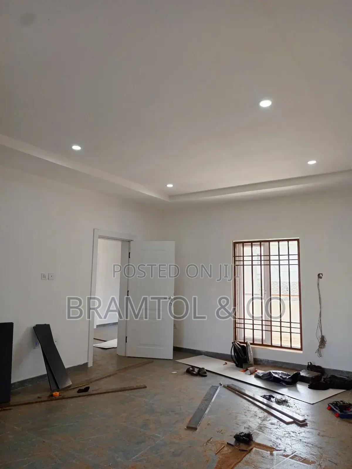 Newly Refurbished 3 Bedroom Terraced Duplex in Wuse 2