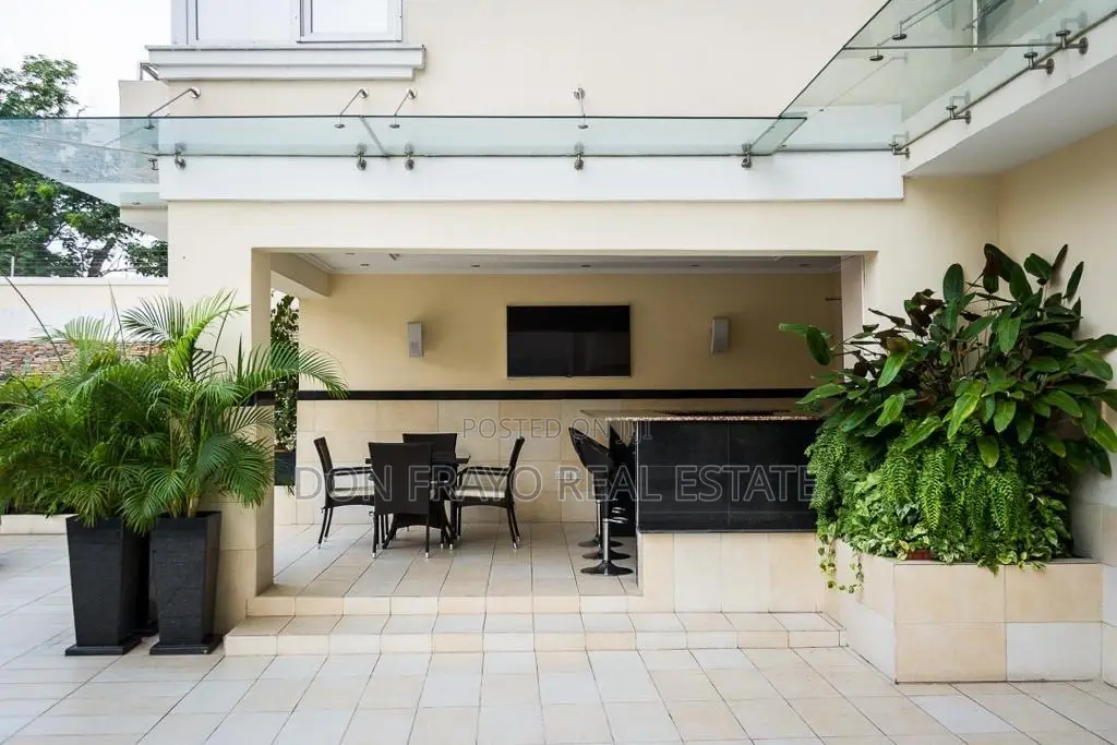 Furnished 3bdrm Apartment in Okotie Eboh, Awolowo, Ikoyi for rent in Ikoyi