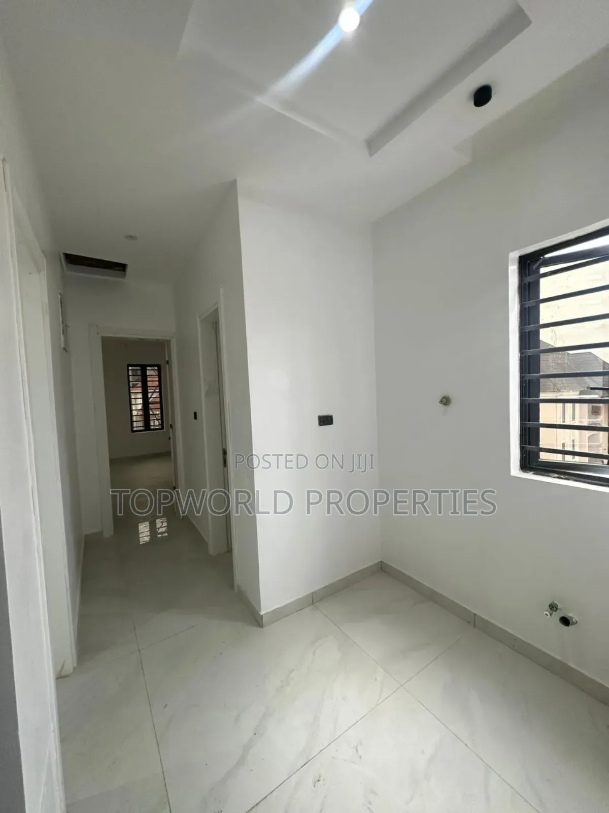 5bdrm Duplex in Ikeja Gra for sale in Ikeja GRA