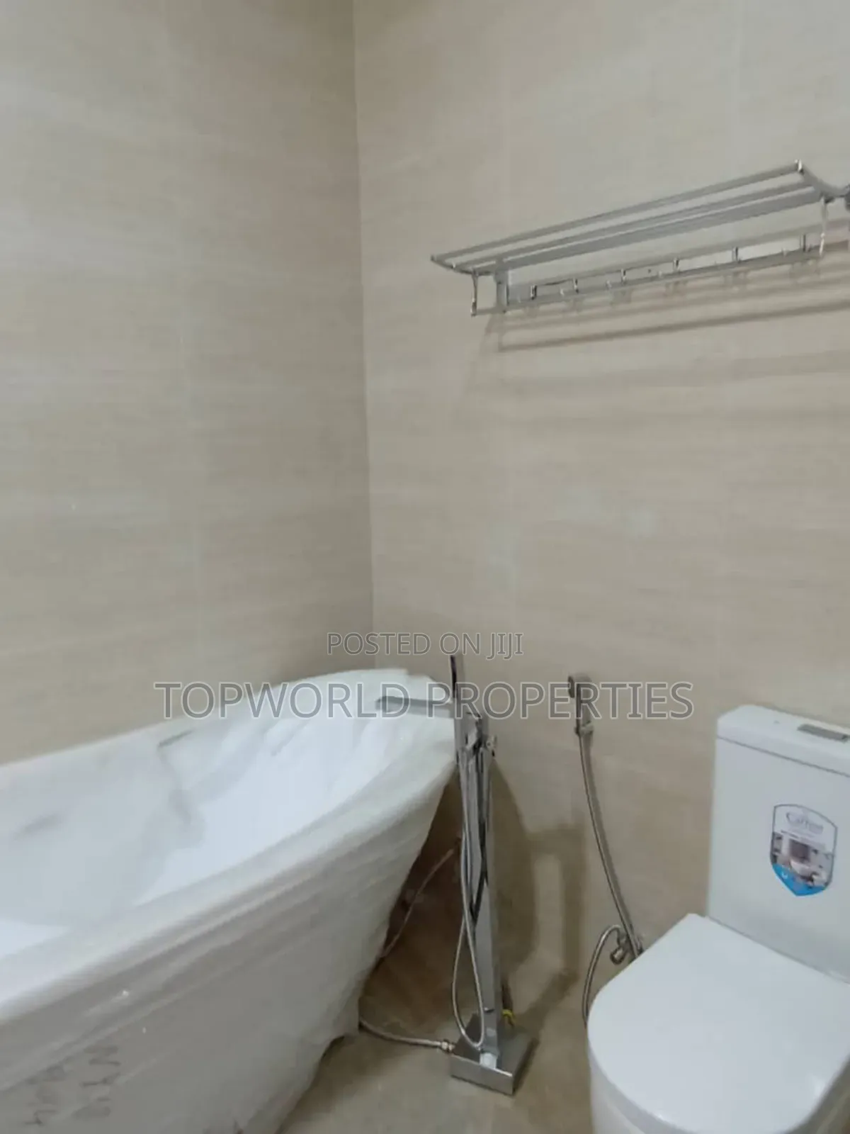 5bdrm Duplex in Omole Phase 1 for sale in Omole Phase 1