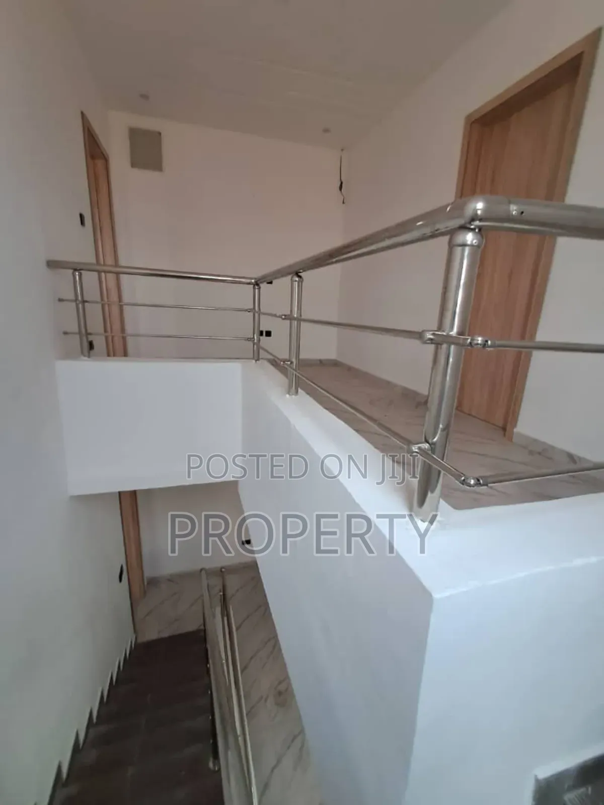 4bdrm Duplex in Magodo Phase 2 for sale in GRA Phase 2 Shangisha