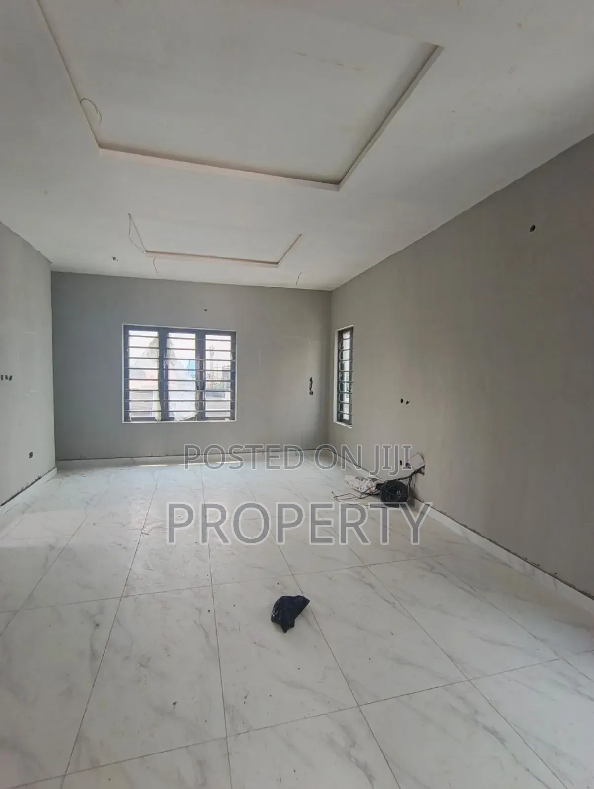 5bdrm Duplex in Omole Phase 1 for sale in Omole Phase 1