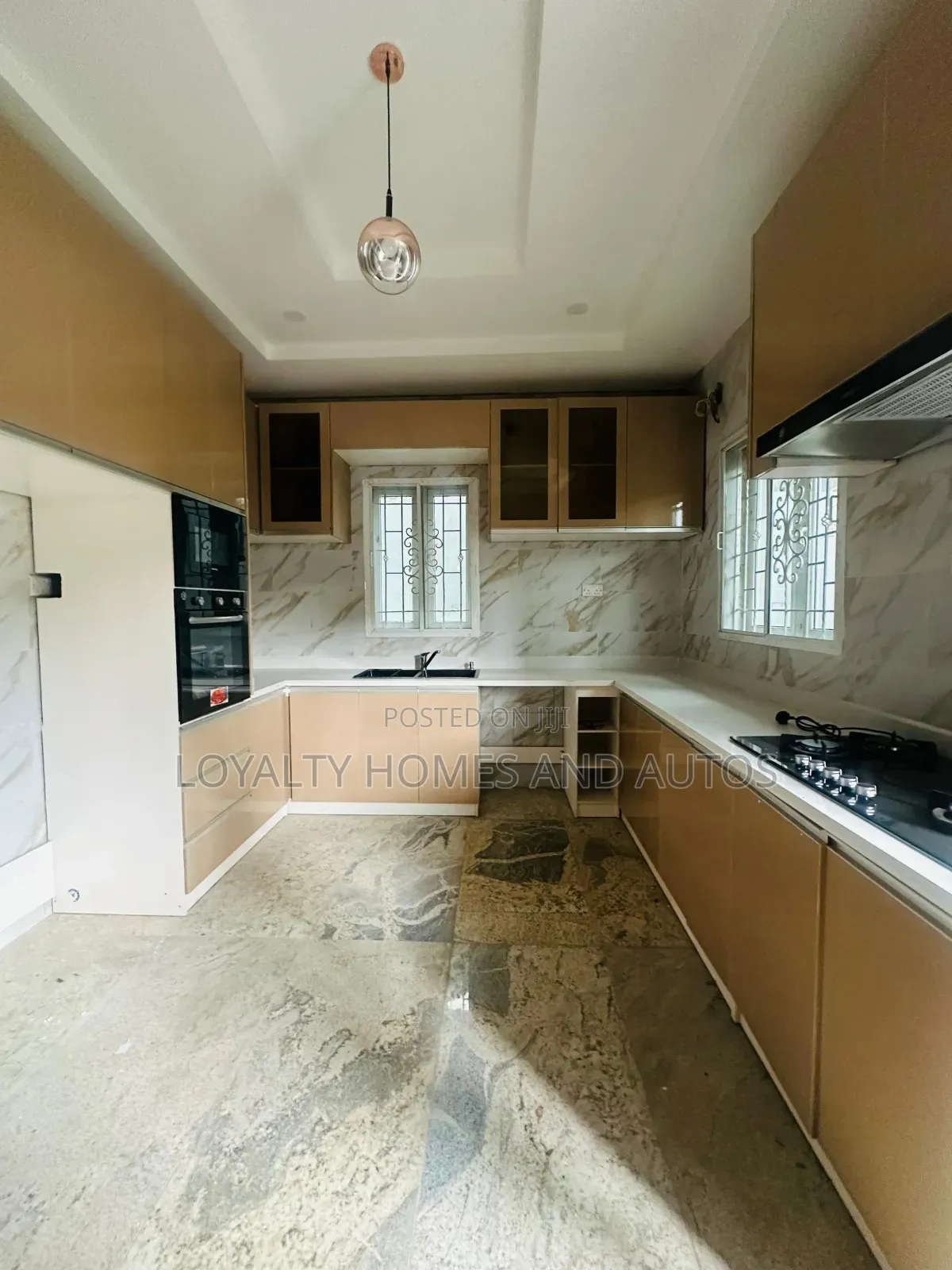 Furnished 5bdrm Duplex in GRA Phase 2 Shangisha for sale in GRA Phase 2 Shangisha