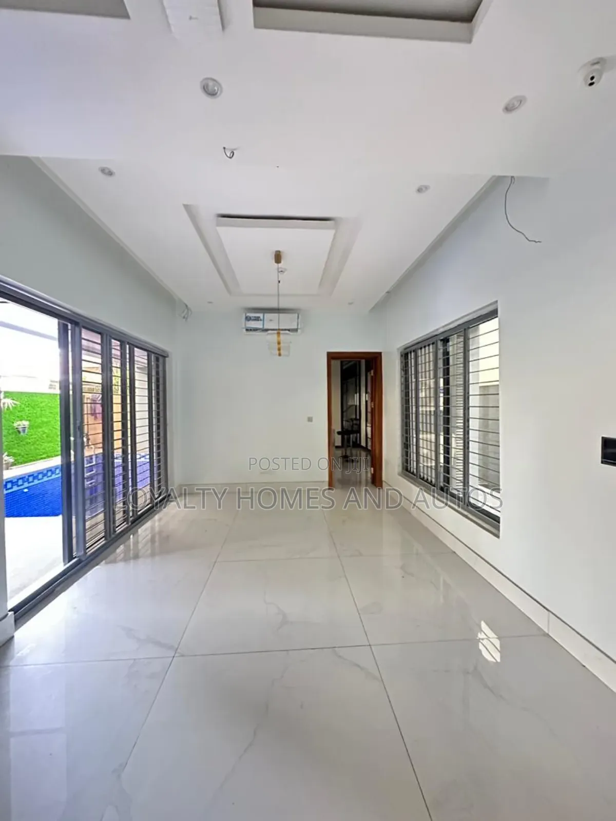Furnished 5bdrm Duplex in Lekki Phase 1 for sale in Lekki Phase 1