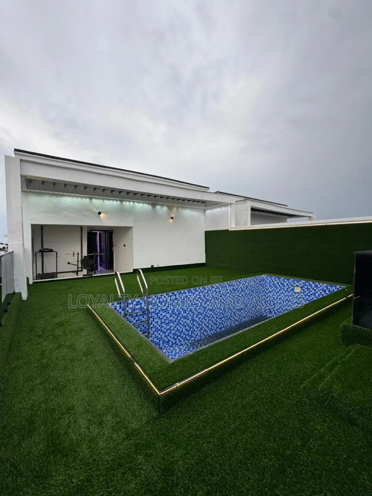 Furnished 5bdrm Duplex in Lekki for sale in Lekki