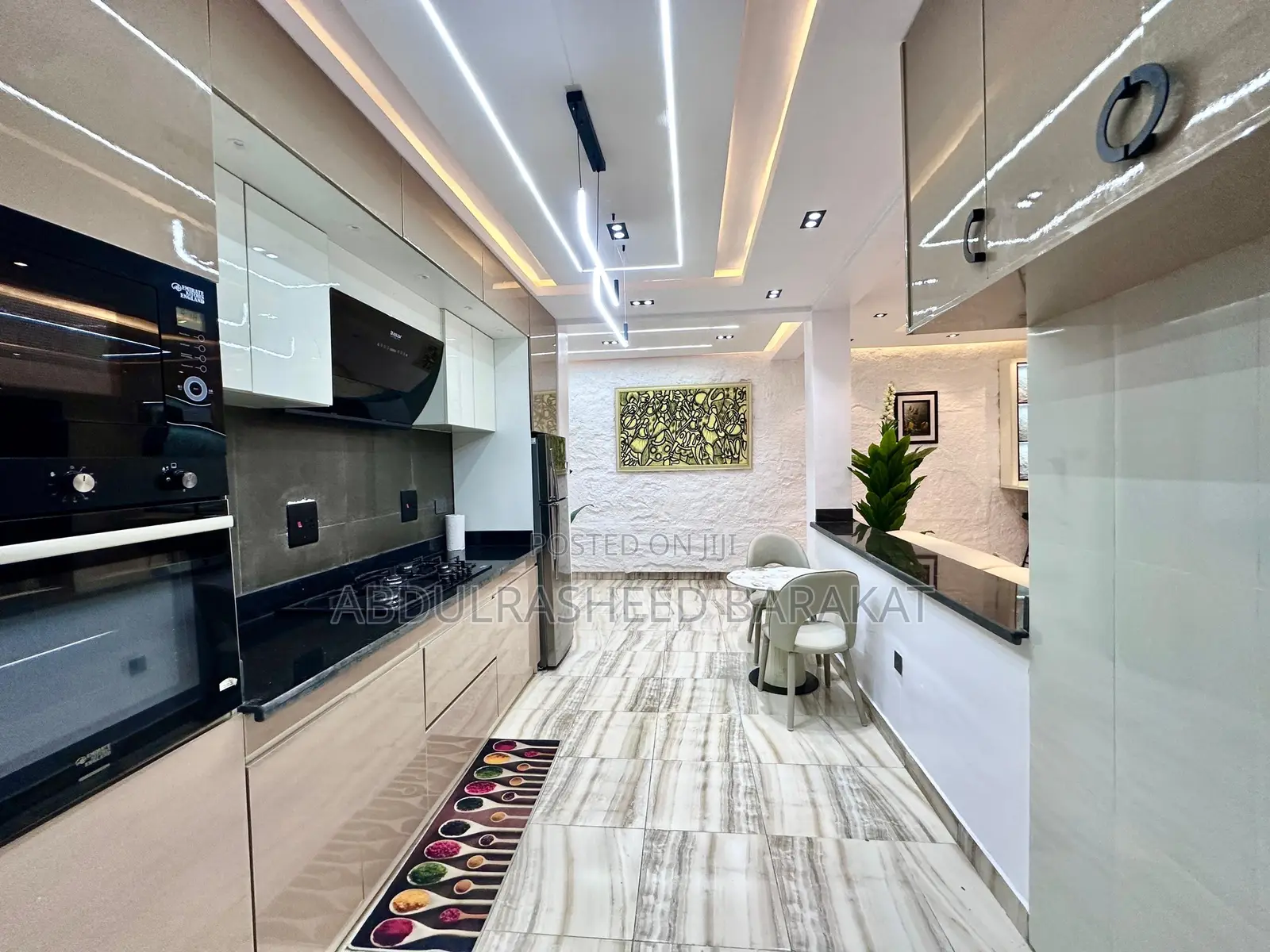Luxury 2 Bedroom Apartment With Ps5 Balcony in Ikate