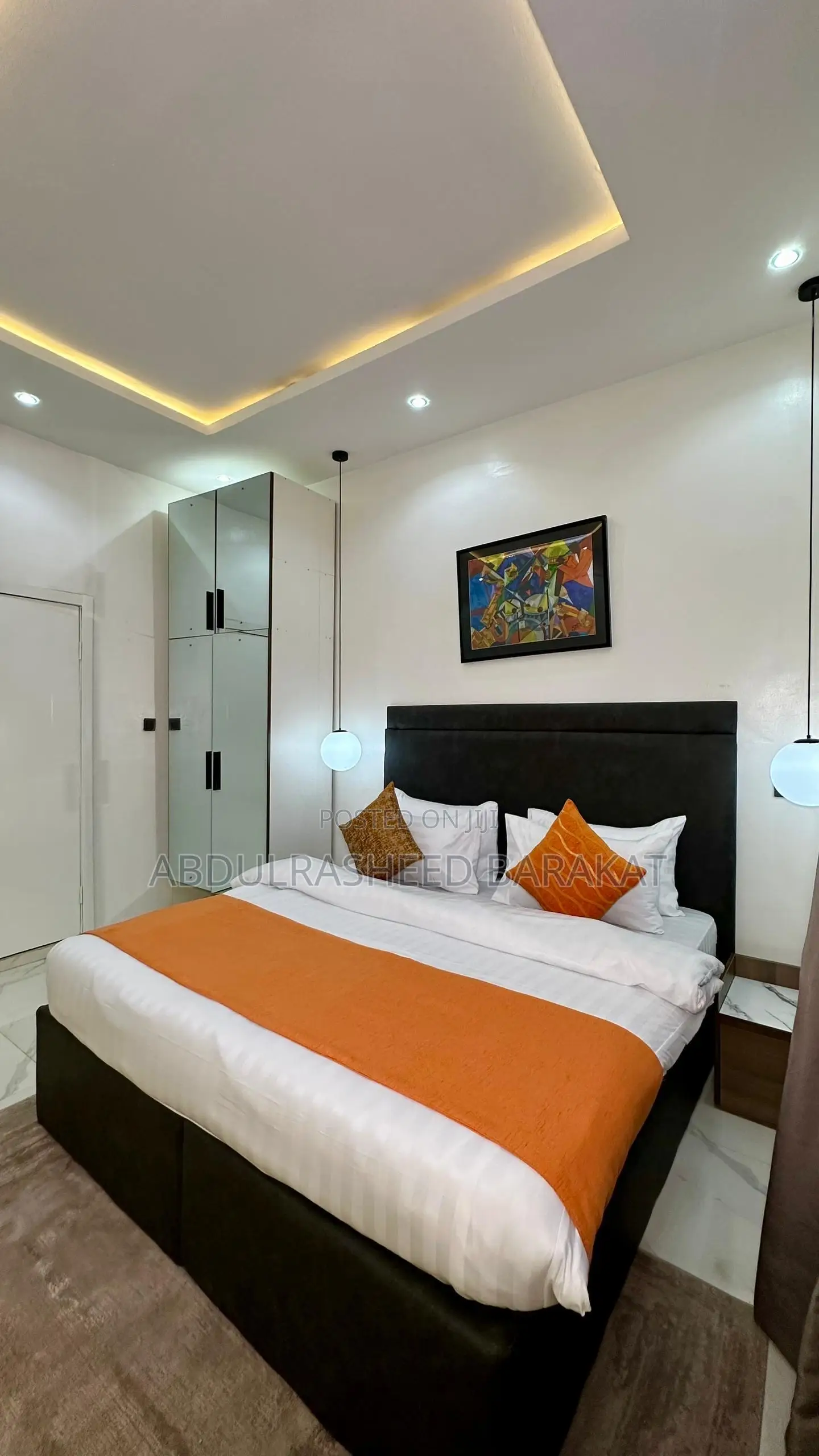 Luxury 2 Bedroom Apartment With Pool Gym Balcony in Ikate
