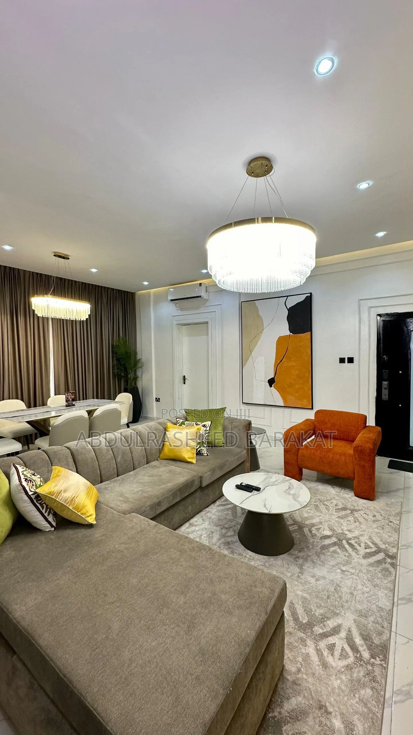 Luxury 2 Bedroom Apartment With Pool Gym Balcony in Ikate