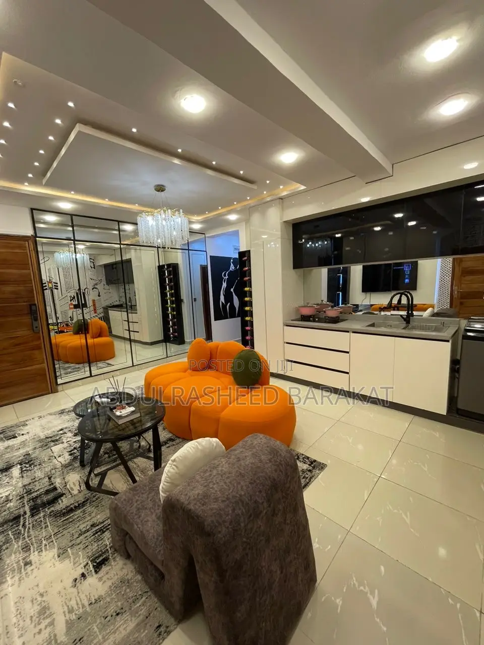 Luxury 1 Bedroom Apartment With Pool Ps4 in Ikate