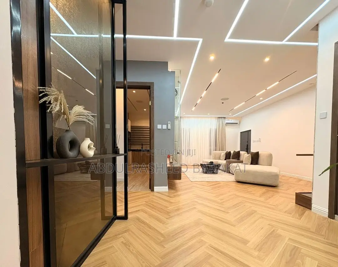 Luxury 2 Bedroom Apartment With Pool Gym Ps5 Goggle Home Balconies in Ikate