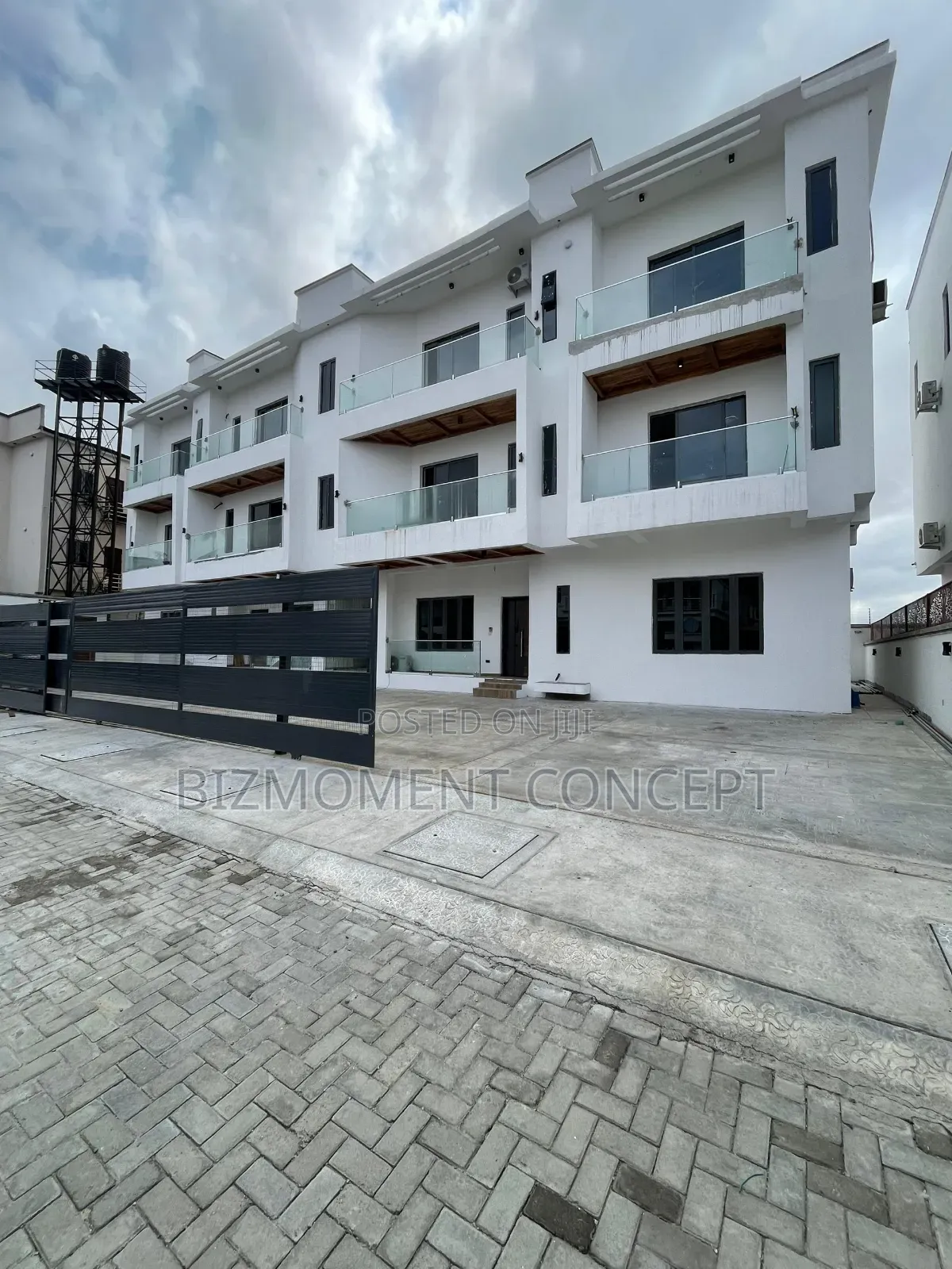2bdrm Apartment in Agungi Lekkki for sale in Agungi